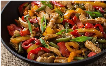 Рецепт від Фуд Бум - Смажена курка з овочами